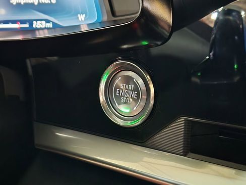 Used 2025 Chevrolet Corvette Z06 image 40