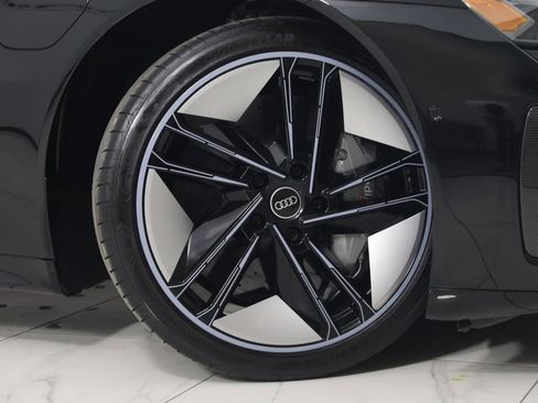 Used 2024 Audi RS e-tron GT w/ Carbon Performance Package image 21