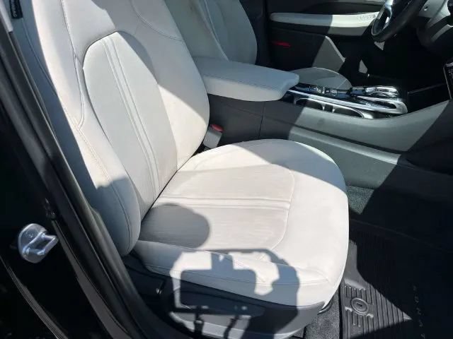 Used 2023 Hyundai Sonata SEL FWD image 24