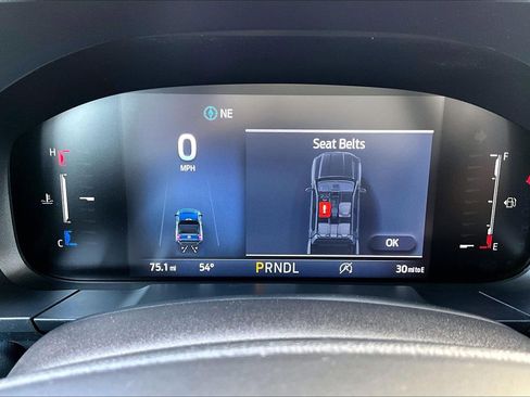 Used 2025 Ford Maverick XLT w/ Equipment Group 302A image 20