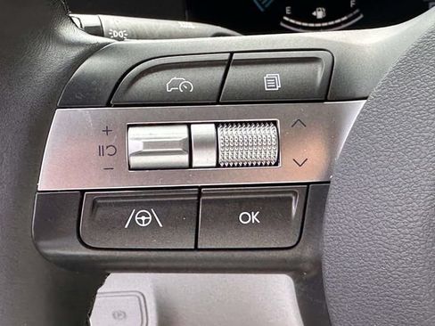 Used 2025 Hyundai Kona SEL AWD/4WD image 25
