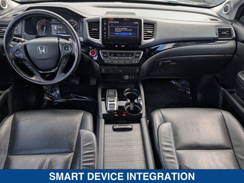 Used 2018 Honda Pilot Touring image 18