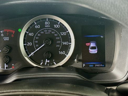 Used 2020 Toyota Corolla LE FWD image 16