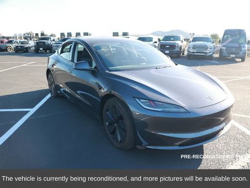 Used 2024 Tesla Model 3 Standard Range image 8
