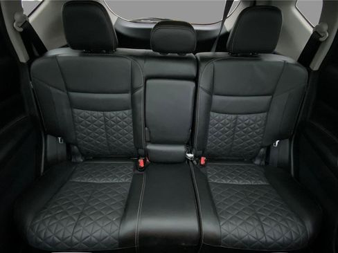 Used 2023 Nissan Murano Platinum image 14