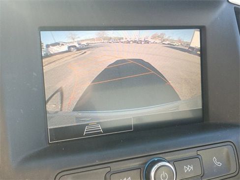 Used 2022 GMC Terrain SLE image 21