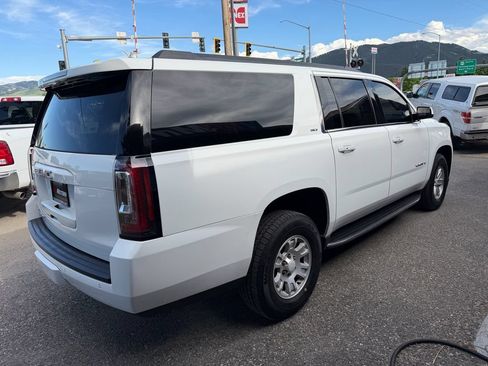 Used 2019 GMC Yukon XL SLT w/ Open Road Package AWD/4WD image 24