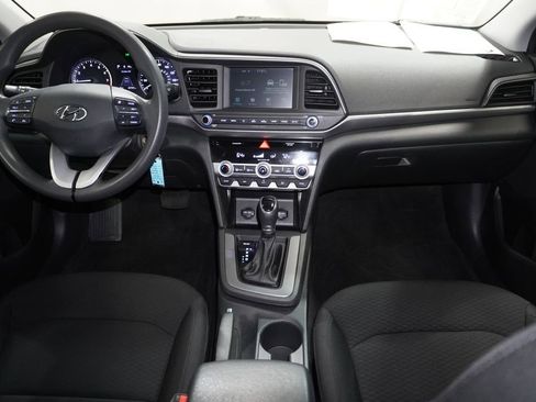 Used 2020 Hyundai Elantra SEL w/ Cargo Package (C1) FWD image 13