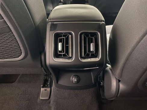 New 2026 Kia Sorento LX FWD image 12