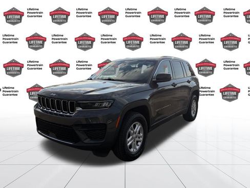 Used 2022 Jeep Grand Cherokee Laredo w/ Luxury Tech Group I image 1