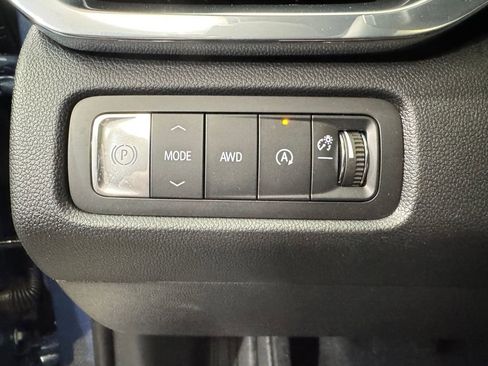 New 2026 GMC Acadia Denali w/ Super Cruise Package image 20