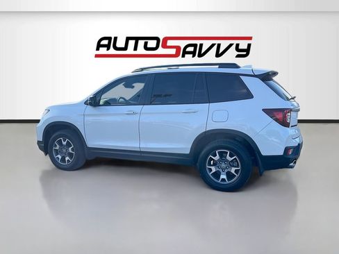 Used 2023 Honda Passport TrailSport image 5