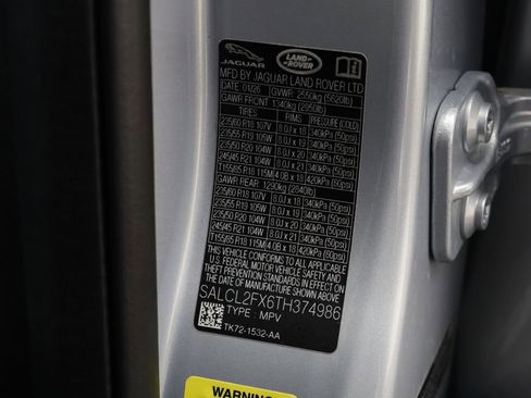 New 2026 Land Rover Discovery Sport Landmark image 25