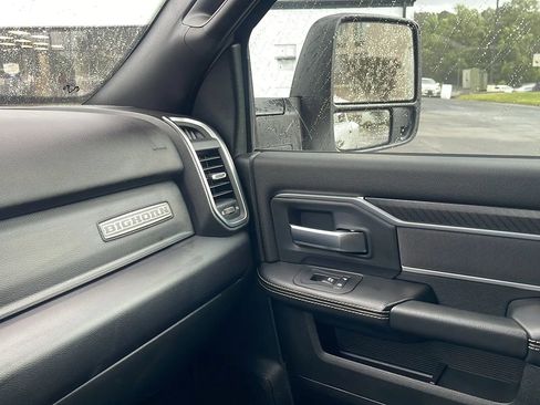 Used 2025 RAM 3500 Big Horn AWD/4WD image 24