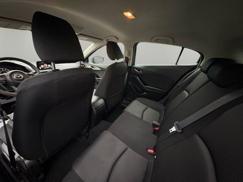 Used 2017 MAZDA MAZDA3 Sport image 20
