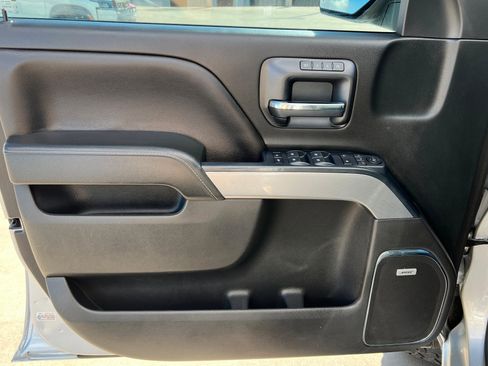 Used 2018 Chevrolet Silverado 1500 LTZ Z71 w/ Redline Edition image 15