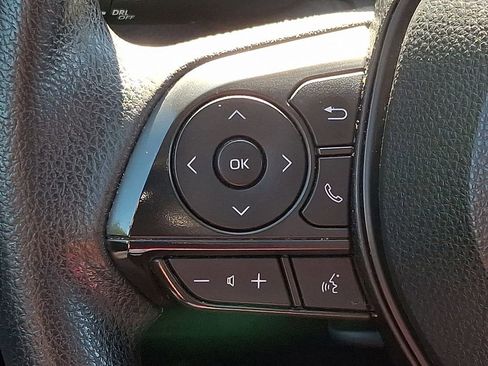 Used 2023 Toyota Corolla LE image 21