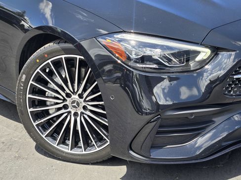 Used 2022 Mercedes-Benz C 300 Sedan image 9
