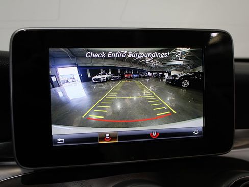 Used 2018 Mercedes-Benz C 300 Cabriolet image 31