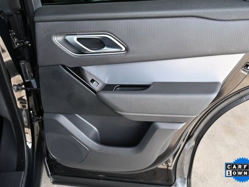 Used 2023 Land Rover Range Rover Velar R-Dynamic S image 21