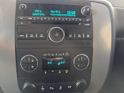 Used 2013 Chevrolet Silverado 2500 LTZ w/ LTZ Plus Package AWD/4WD image 26