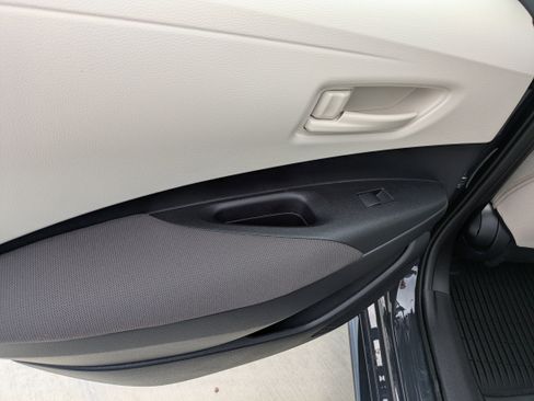 Certified 2025 Toyota Corolla LE image 13