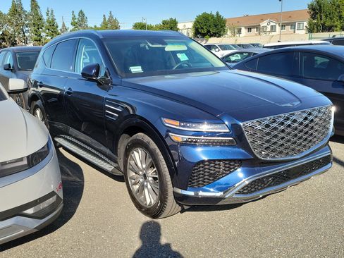 Certified 2025 Genesis GV80 2.5T Standard image 3