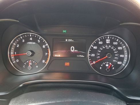 Used 2022 Kia Forte GT image 27