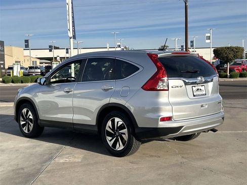 Used 2016 Honda CR-V Touring image 4