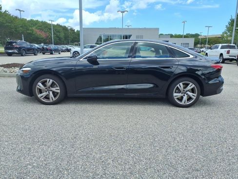 Used 2025 Audi A5 2.0T Premium w/ Convenience Package AWD/4WD image 9