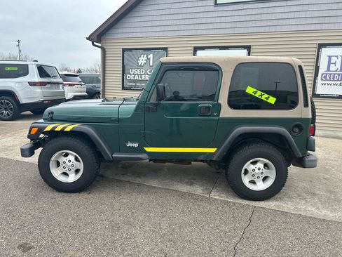 Used 1999 Jeep Wrangler Sport image 8