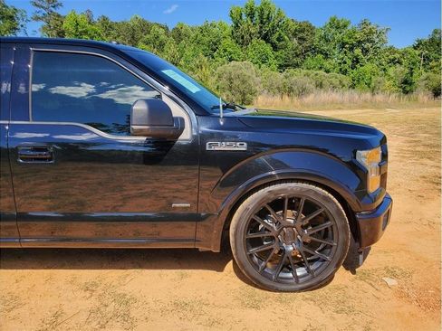 Used 2017 Ford F150 XLT w/ Equipment Group 302A Luxury RWD image 14