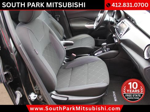 Used 2020 Nissan Kicks SV w/ Exterior Package image 13