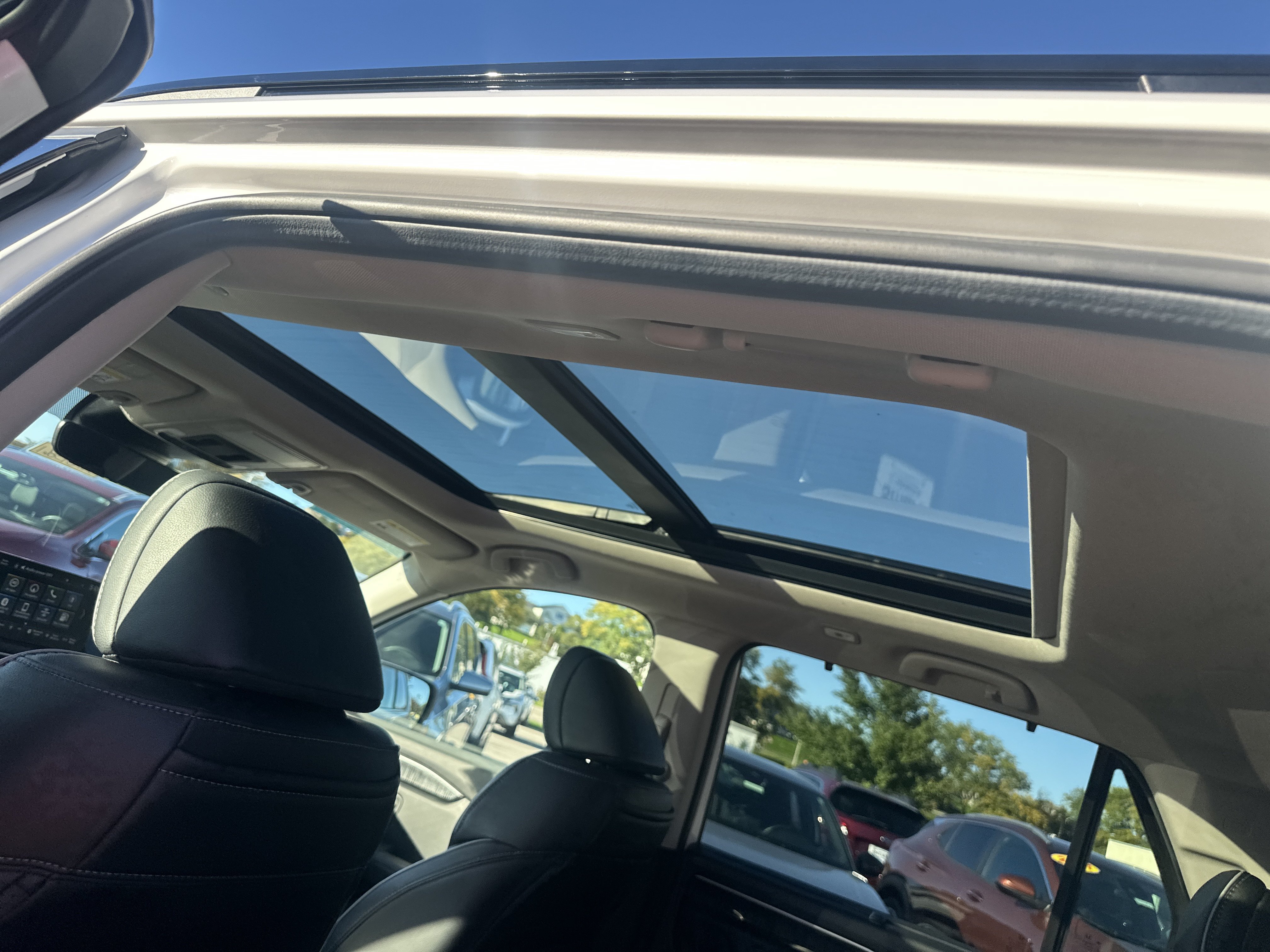Certified 2024 Honda Pilot Elite image 20