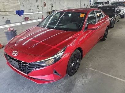 Used 2023 Hyundai Elantra SEL