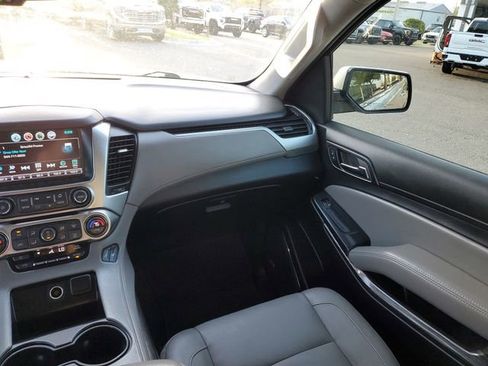 Used 2018 Chevrolet Tahoe LT image 15