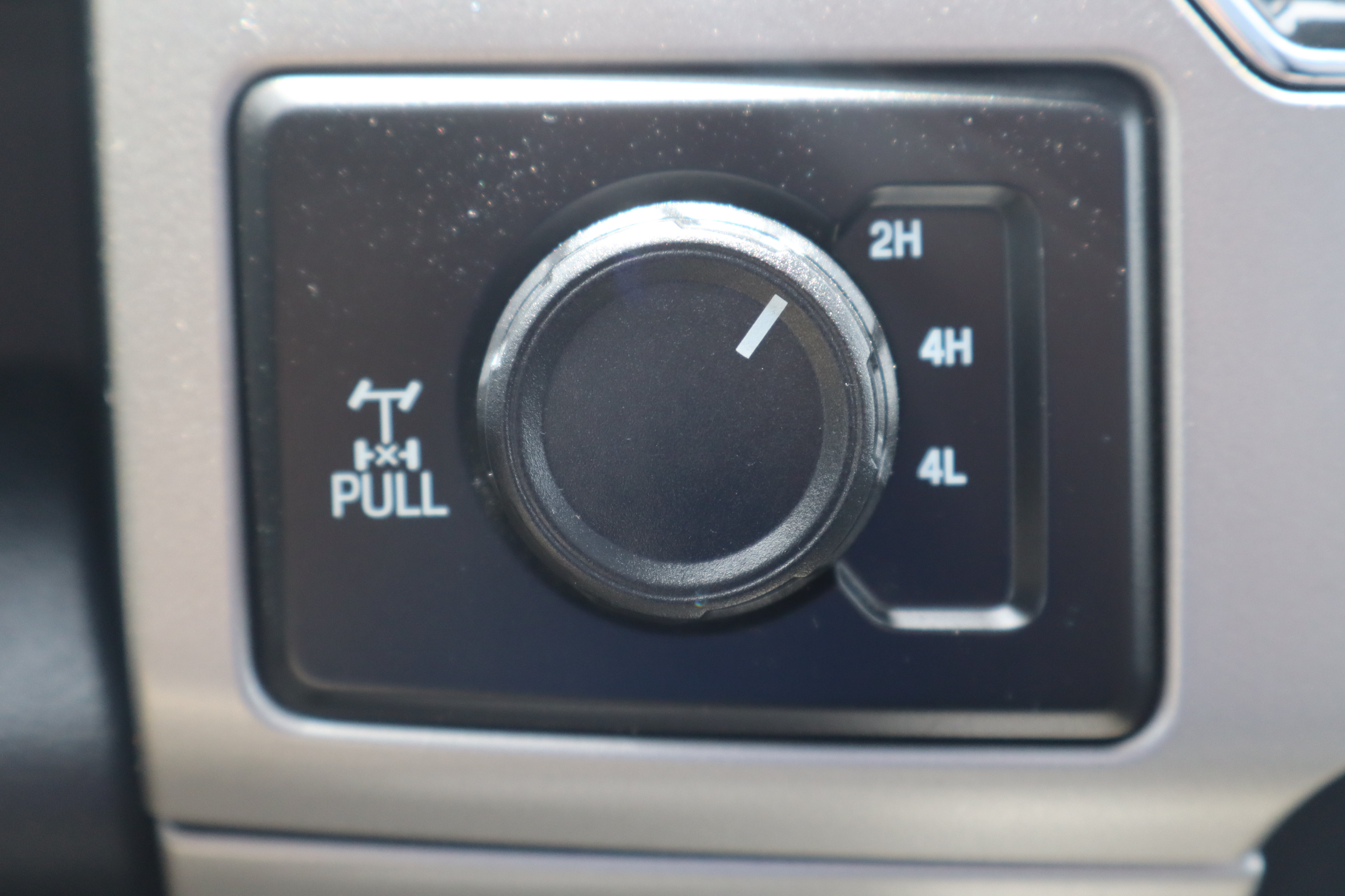 Used 2022 Ford F350 Lariat w/ Lariat Ultimate Package AWD/4WD image 26