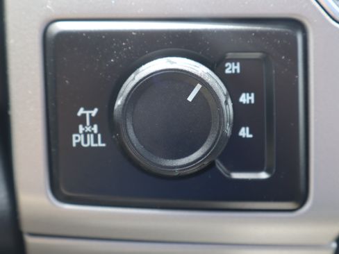 Used 2022 Ford F350 Lariat w/ Lariat Ultimate Package AWD/4WD image 26