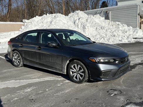 Certified 2022 Honda Civic LX image 2