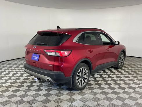 Certified 2020 Ford Escape Titanium AWD/4WD image 15