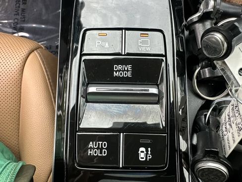 Used 2023 Hyundai Sonata Limited w/ Cargo Package FWD image 38