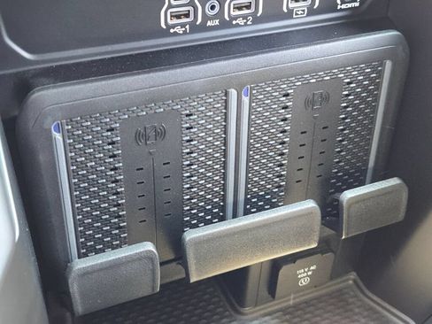 Certified 2025 RAM 3500 Limited AWD/4WD image 10