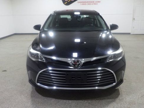 Used 2017 Toyota Avalon Limited w/ Carpet Mat Package FWD image 6