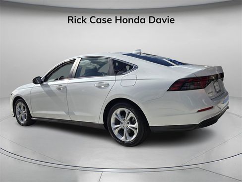 Used 2024 Honda Accord LX image 7