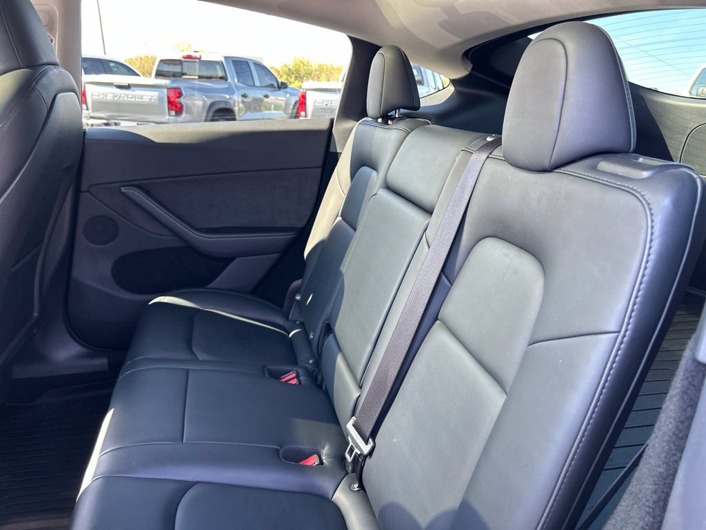 Used 2025 Tesla Model Y Performance AWD/4WD image 28