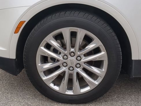 Used 2018 Cadillac XT5 Platinum image 9