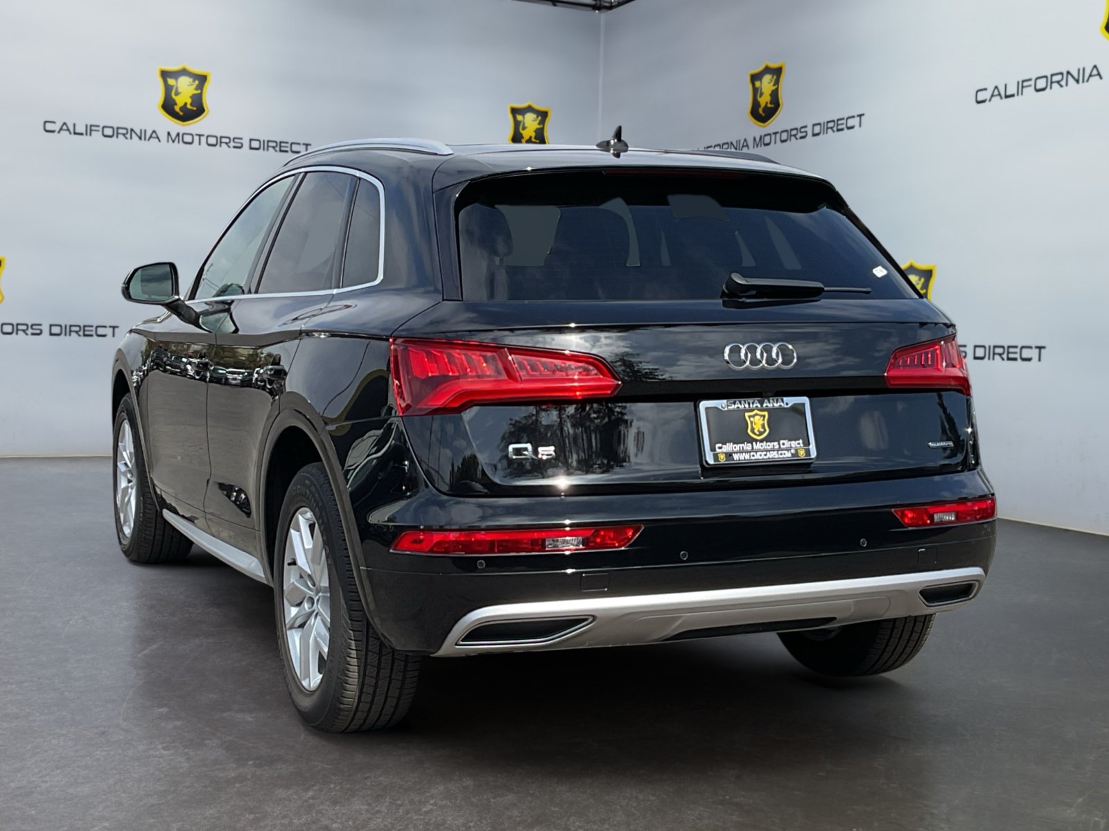 Used 2020 Audi Q5 2.0T Premium w/ Convenience Package AWD/4WD image 7