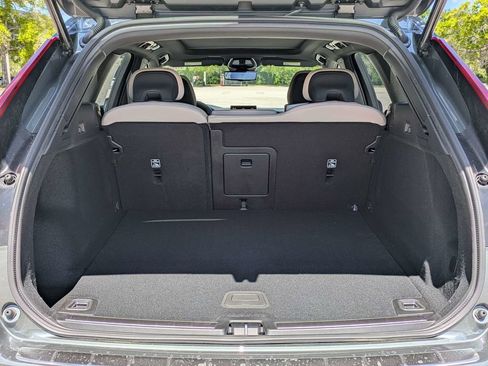 New 2026 Volvo XC60 B5 Plus w/ Protection Package Premier AWD/4WD image 13