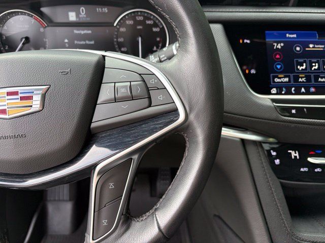 Certified 2024 Cadillac XT5 Premium Luxury w/ LPO, Floor Liner Package AWD/4WD image 33