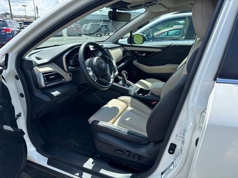 Used 2024 Subaru Outback Limited AWD/4WD image 10